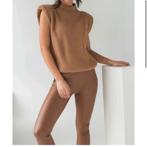 3 for $25 or $13 each! One size S/L . Padded shoulder sweater vest - Picture 5 of 6